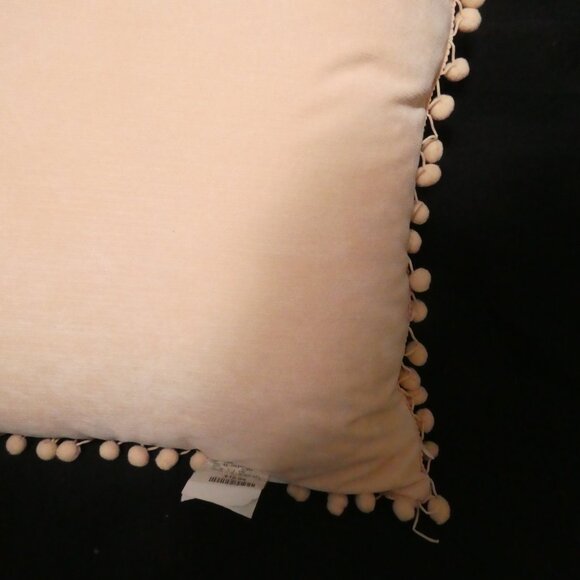 EMMA & VIOLET | Decorative / Accent / Throw Pillow With Pom Pom Trim | NWT - Picture 5 of 11